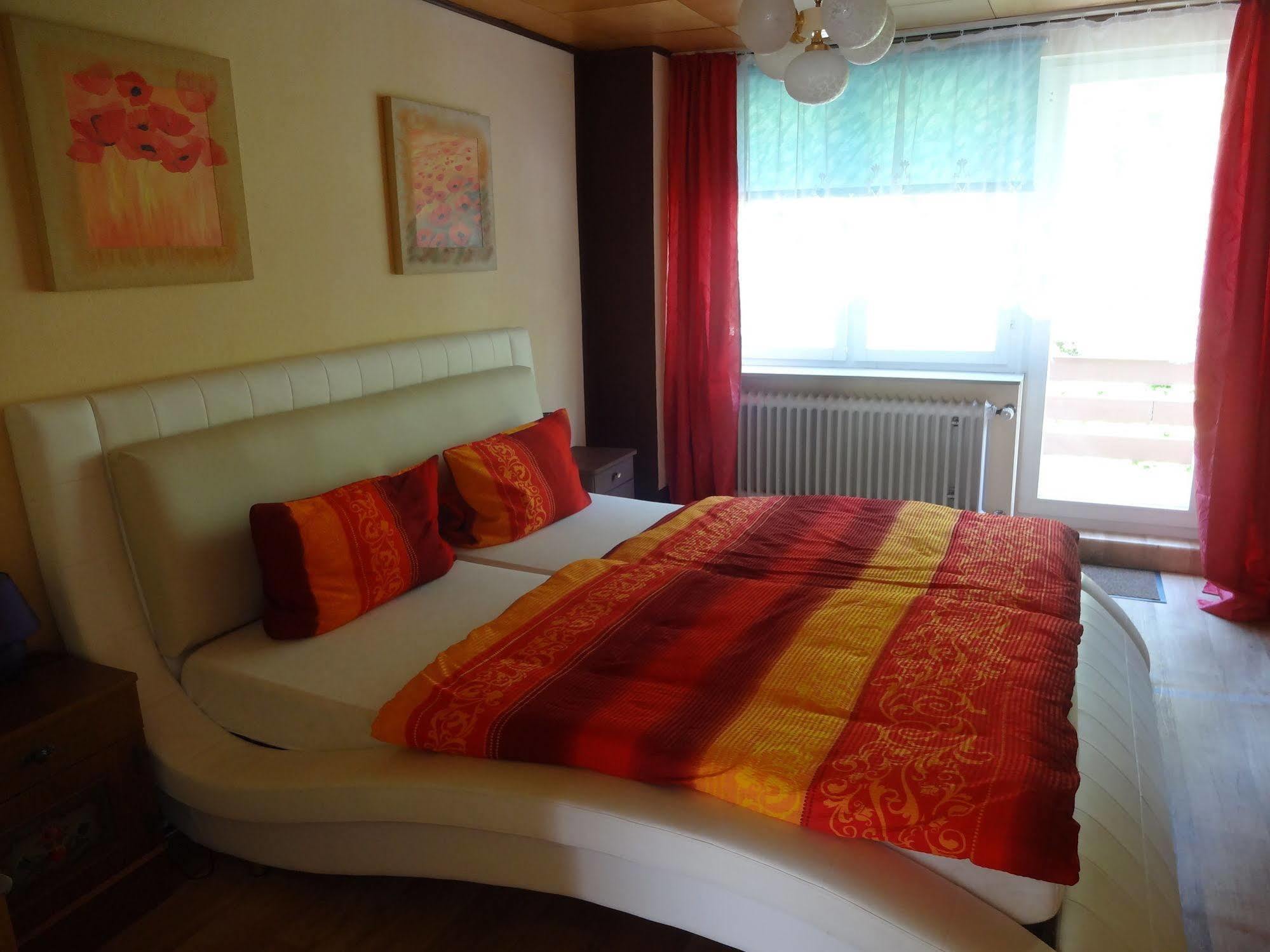 Star Hotel Fachbach Ngoại thất bức ảnh