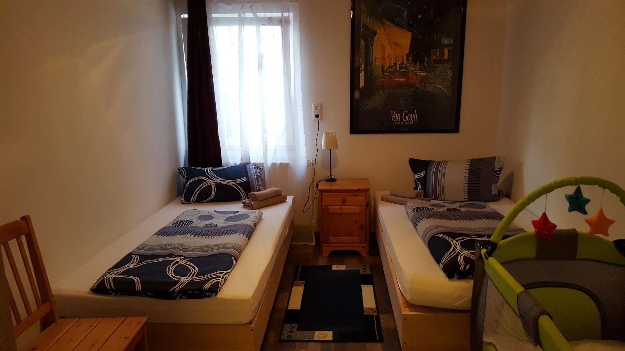 Star Hotel Fachbach Ngoại thất bức ảnh