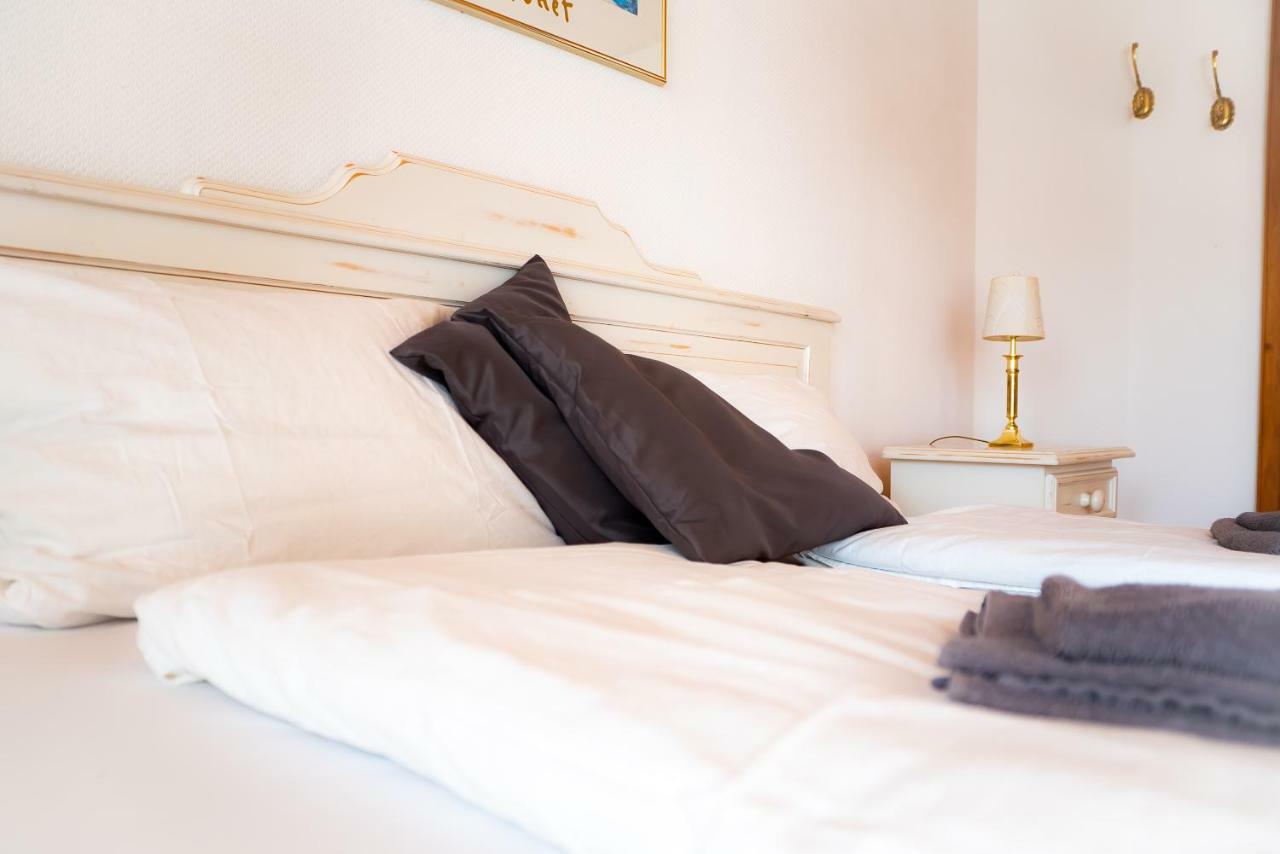 Star Hotel Fachbach Ngoại thất bức ảnh