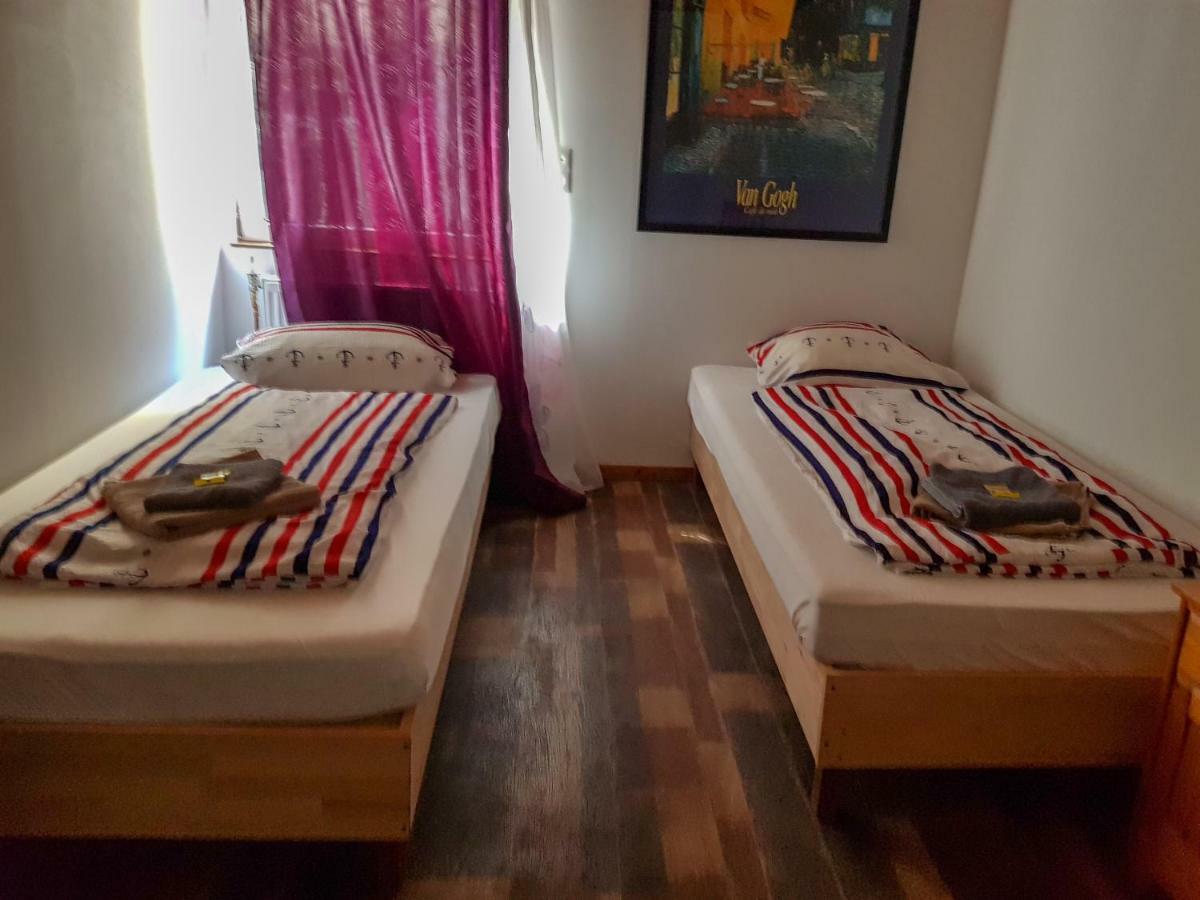 Star Hotel Fachbach Ngoại thất bức ảnh